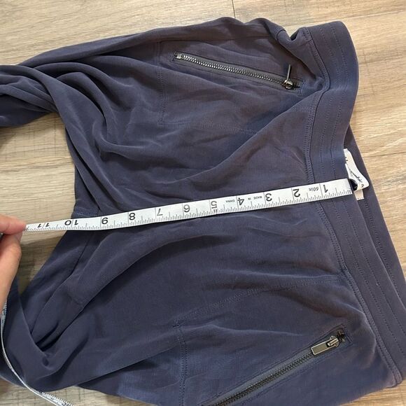 Abercrombie & Fitch Jogger Pants - Picture 8 of 12